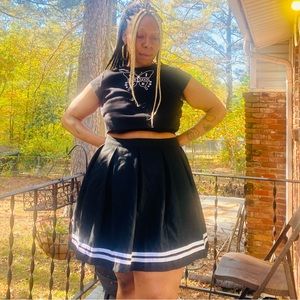 🏁Hot Topic - Varsity pleated miniii skirt🏁